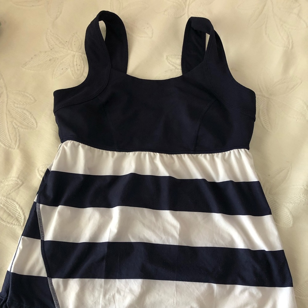 Lululemon Run: Chase Me Tank Wide Bold Stripe Blue